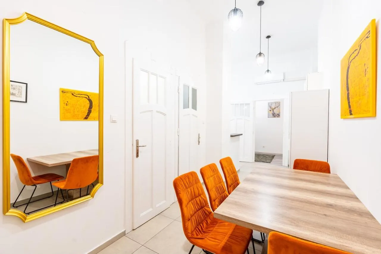 Spacious Premium Two-Room Apartment By Buda Castle Будапешт